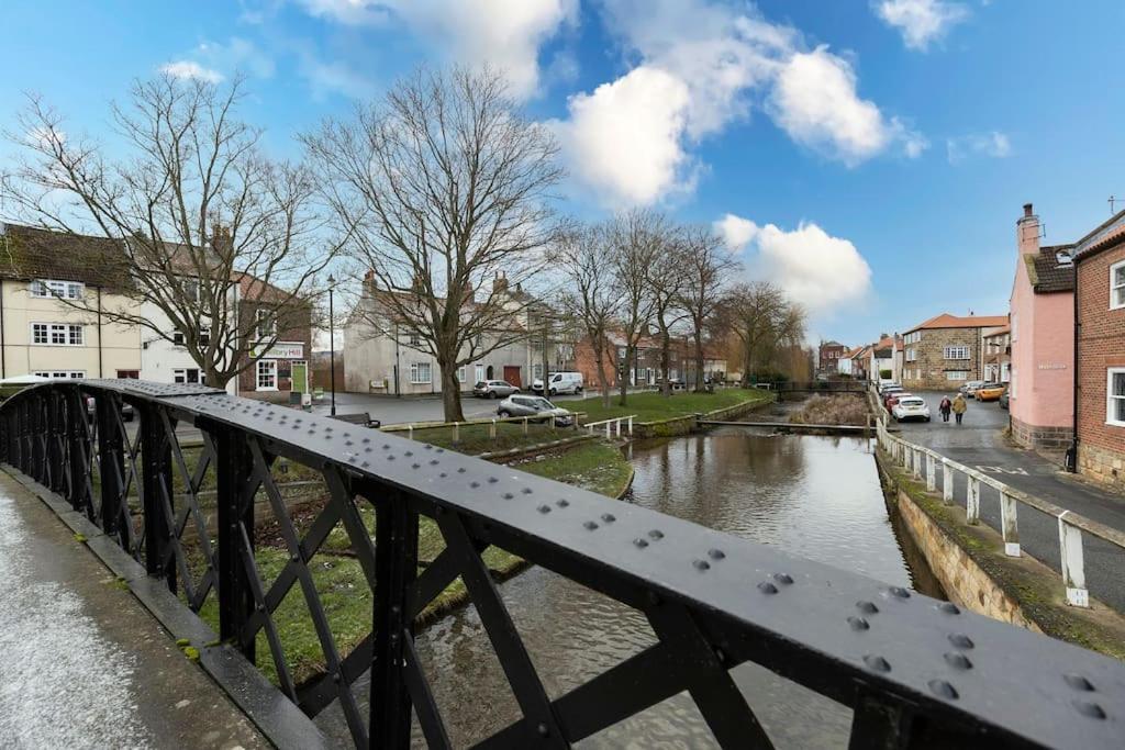 In The Heart Of It! Villa Stokesley Buitenkant foto